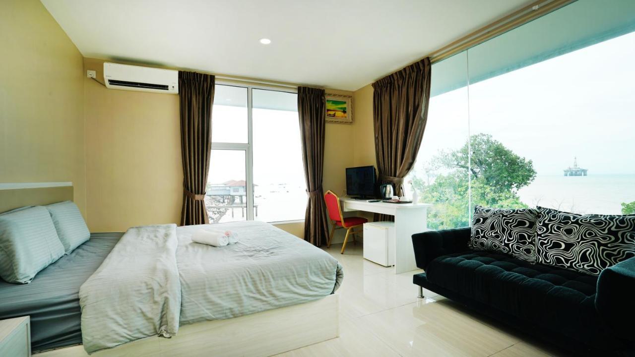 J.G. Resort Pengerang Exterior foto
